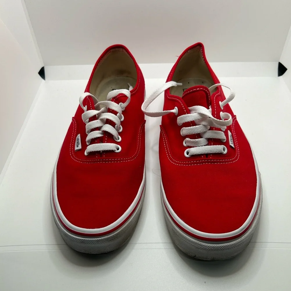 Vans - Picture 6 of 8